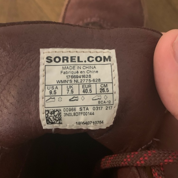 Sorel Lace Up Boots - Picture 4 of 4